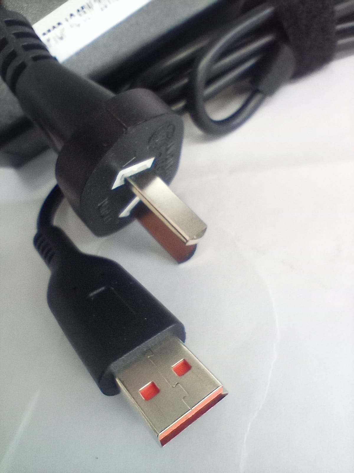 CARGADOR NB SHURE SH-CNF65W-8 20V 3.25A USB LENOV